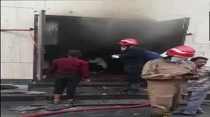 LIVE News Updates: Fire breaks out in Atlantis Banquet Hall at GT Karnal Road in Delhi
