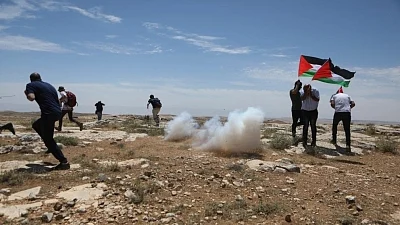 Palestinian teen killed, 90 injured in West Bank clashes