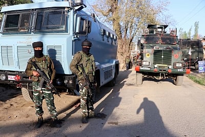 Shopian encounter: Civilian succumbs to injuries