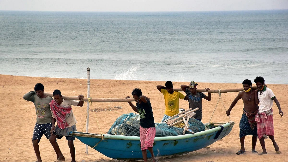IMD advises fishermen in north Gujarat not to enter sea from May 27 to 29