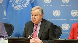 UN chief welcomes evacuation of civilians from Azovstal steel plant in Mariupol