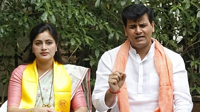 Navneet Rana to present her case before Privilege Committee
