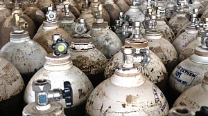 Few technicians and no diesel for oxygen plants in Uttar Pradesh