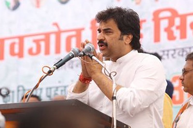 Congress expels its Haryana MLA Kuldeep Bishnoi from all party positions