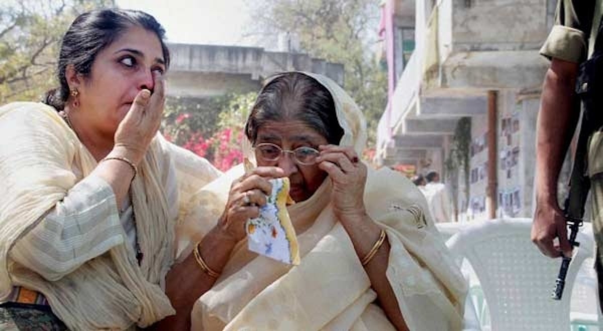 Right-wing communal poisoning has been working for decades; political environment is getting darker everyday