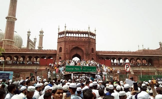 Will communalism yield diminishing returns now that BJP is 'Muslim-Mukt' ? 
