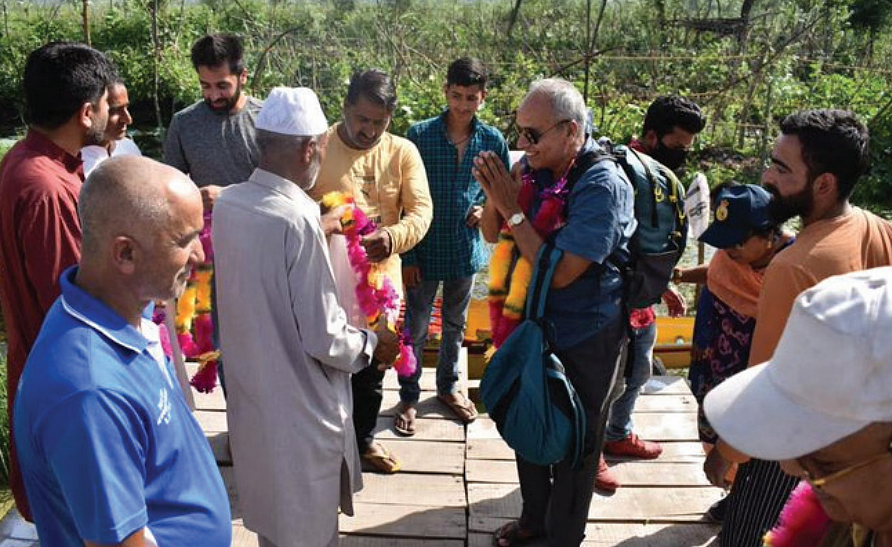 Kashmir once again: Paradise on the edge