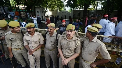 1,477 techies turn cops in UP