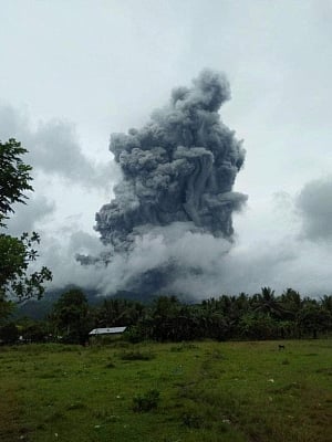 Volcano in Philippines spews ash, steam; residents evacuated