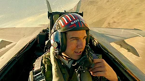 'Top Gun: Maverick' is unstoppable, jets past $400 million mark in US