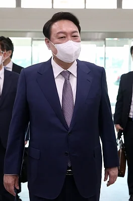 S.Korean Prez to attend NATO summit in Spain