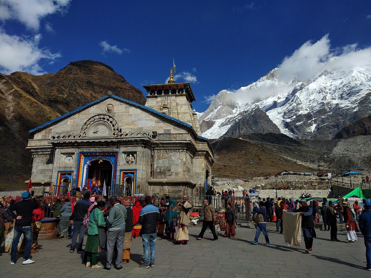 Chardham Yatra: 203 pilgrims died this time due to difficult weather, health reasons