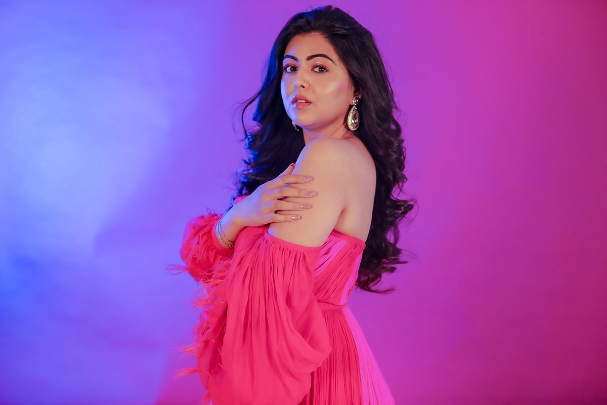 A girl should have the liberty to take her own decision: Actress Shafaq Naaz