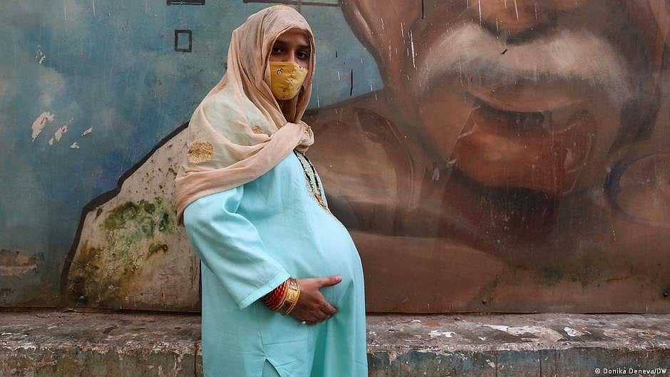 PM’s maternity scheme severely underfunded: Sonia Gandhi