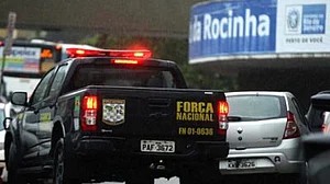 At least 6 killed in shootout in Rio de Janeiro