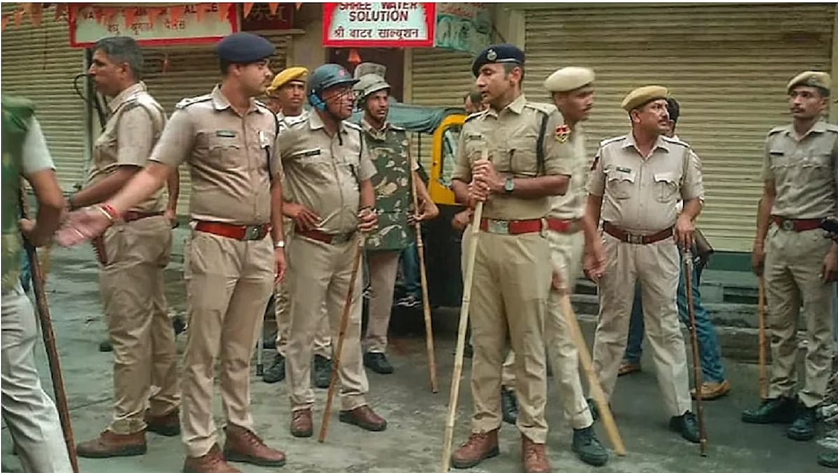 Prohibitory orders in Karnataka town following clash between two communities