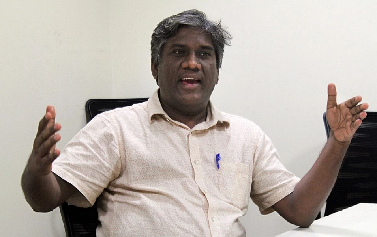 Gujarat police detain filmmaker Avinash Das from Mumbai for sharing HM's photo with arrested IAS officer