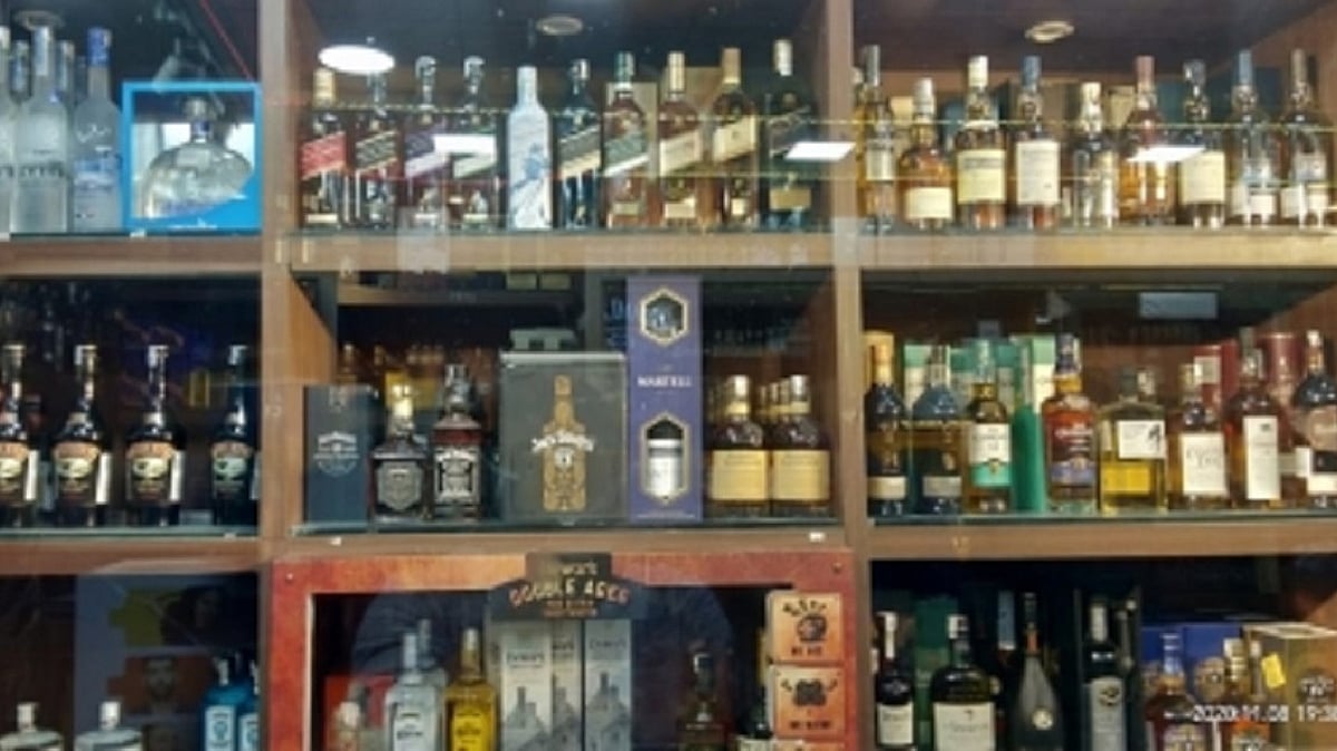 Bihar govt to act against liquor operators outside the state also