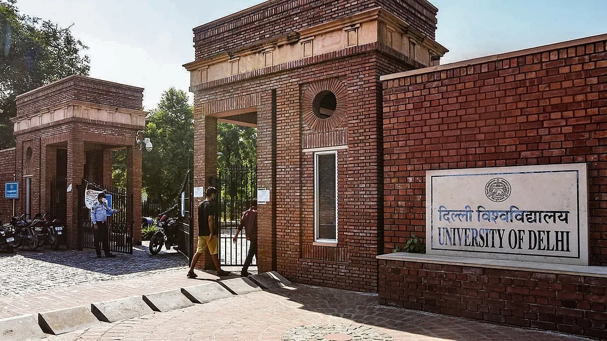 Delhi University English teachers fear job loss under new curriculum