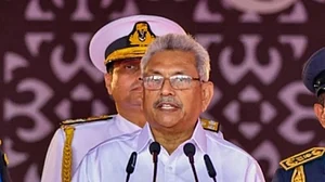Sri Lankan Prez to leave for Singapore from Maldives