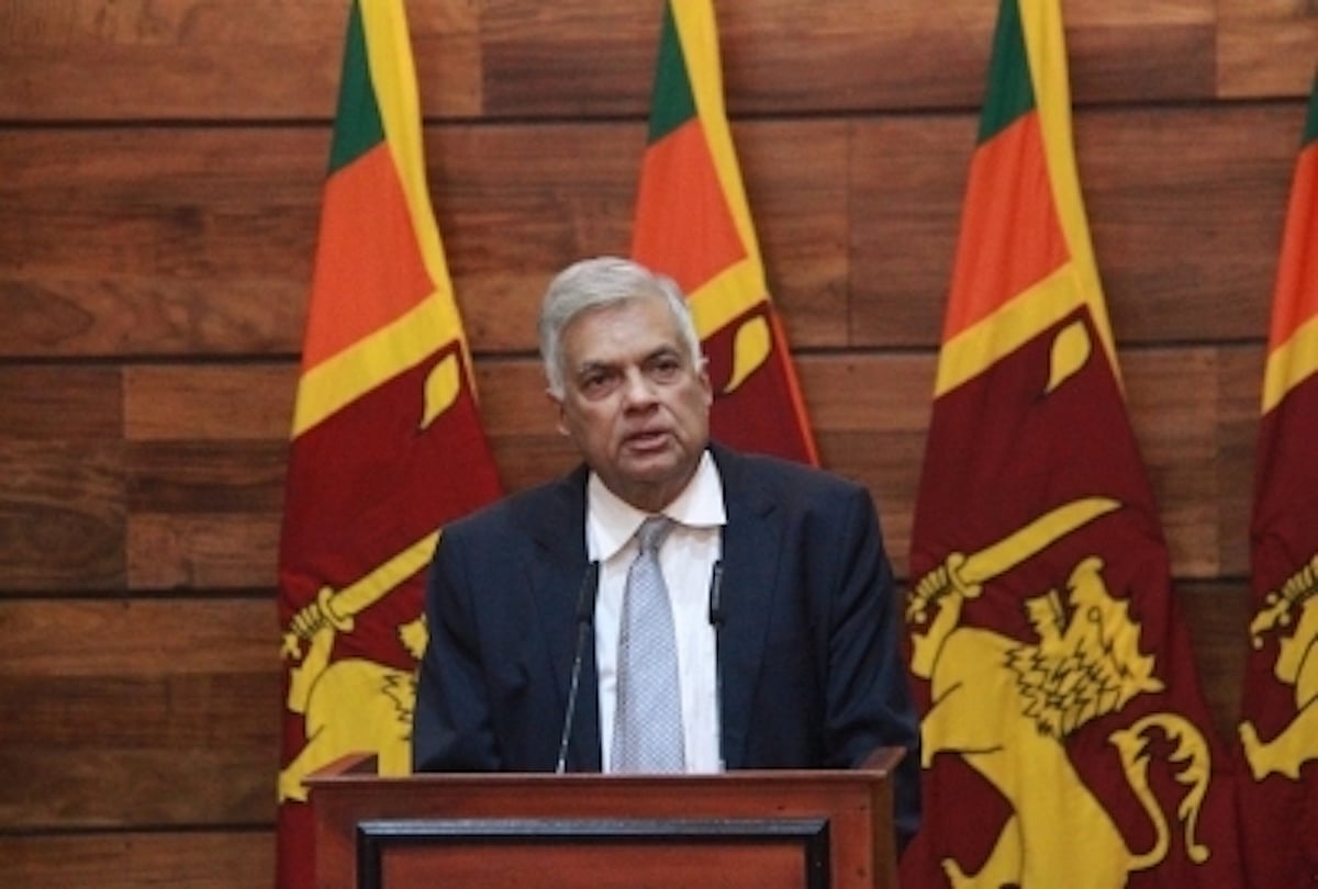 Lankan PM Wickremesinghe offers to resign to make way for all-party govt; Prez Rajapaksa's whereabouts unknown
