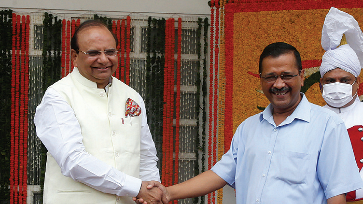 Delhi Musings: People pay to watch the LG and the CM play games at their cost