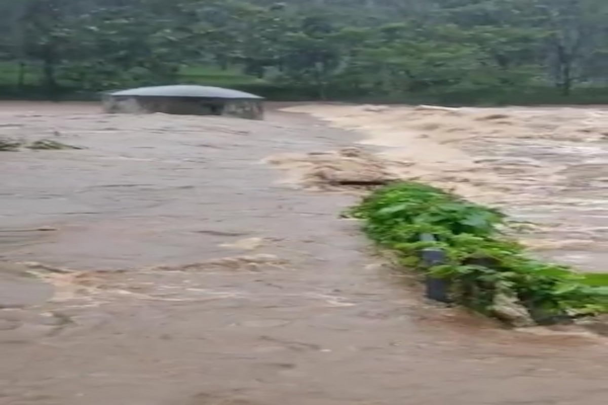 IMD issues orange alert for three northern Kerala districts
