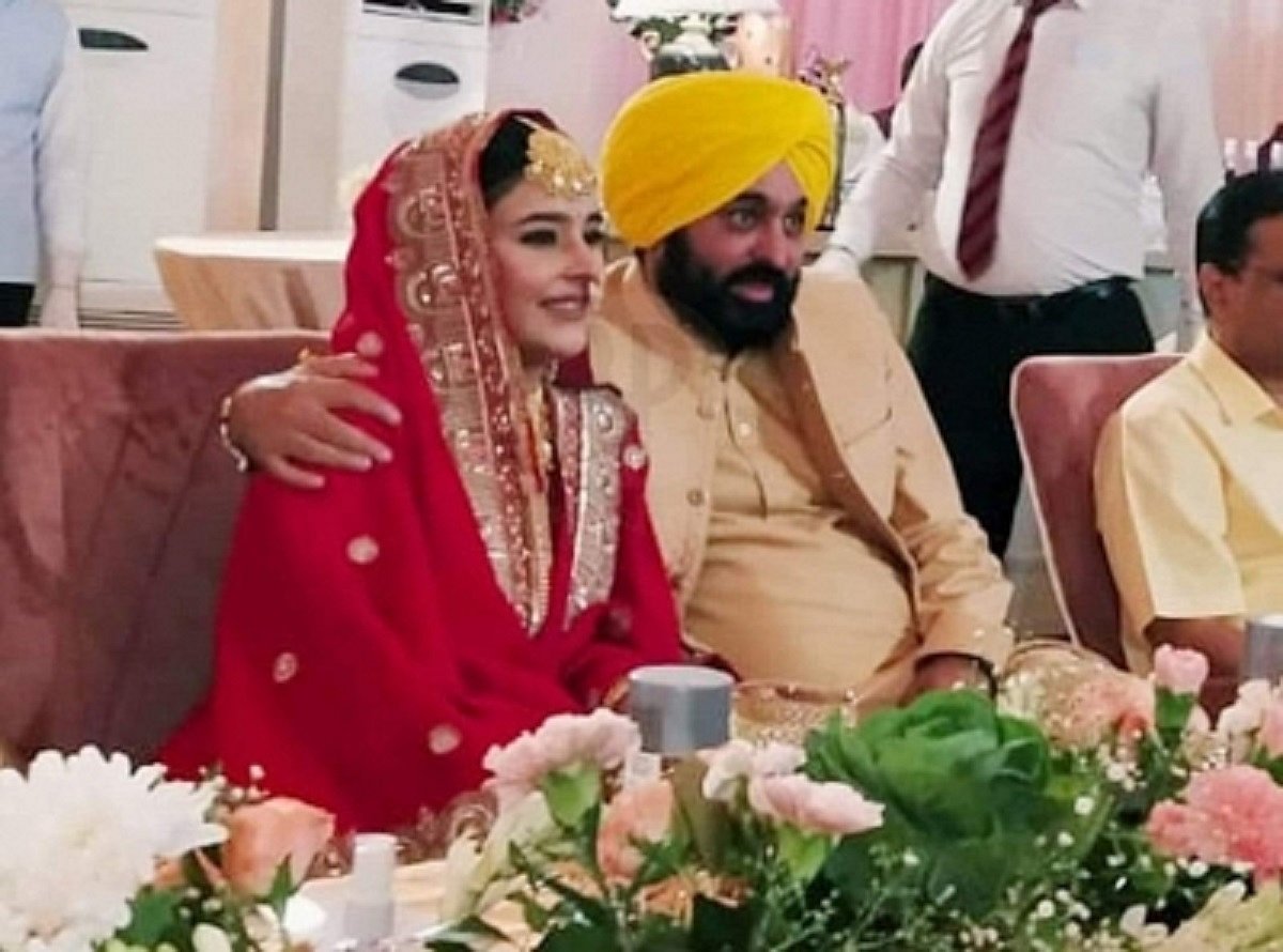 Punjab CM starts second innings, marries doctor Kaur