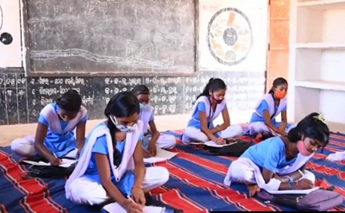 Schools in 2 UP districts closed in view of Kanwariya rush