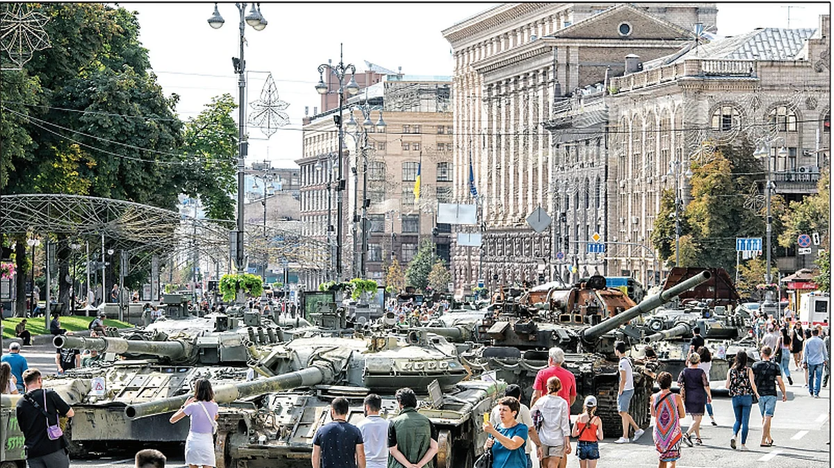 Ukrainians visit the exhibition of destroyed Russian military vehicles on Khreshchatyk street in Kyiv, Ukraine