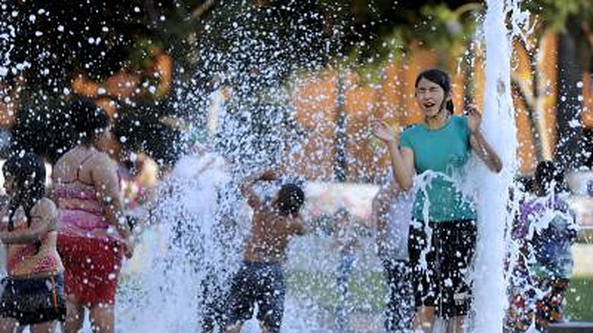 Southern California hit by severe heat wave