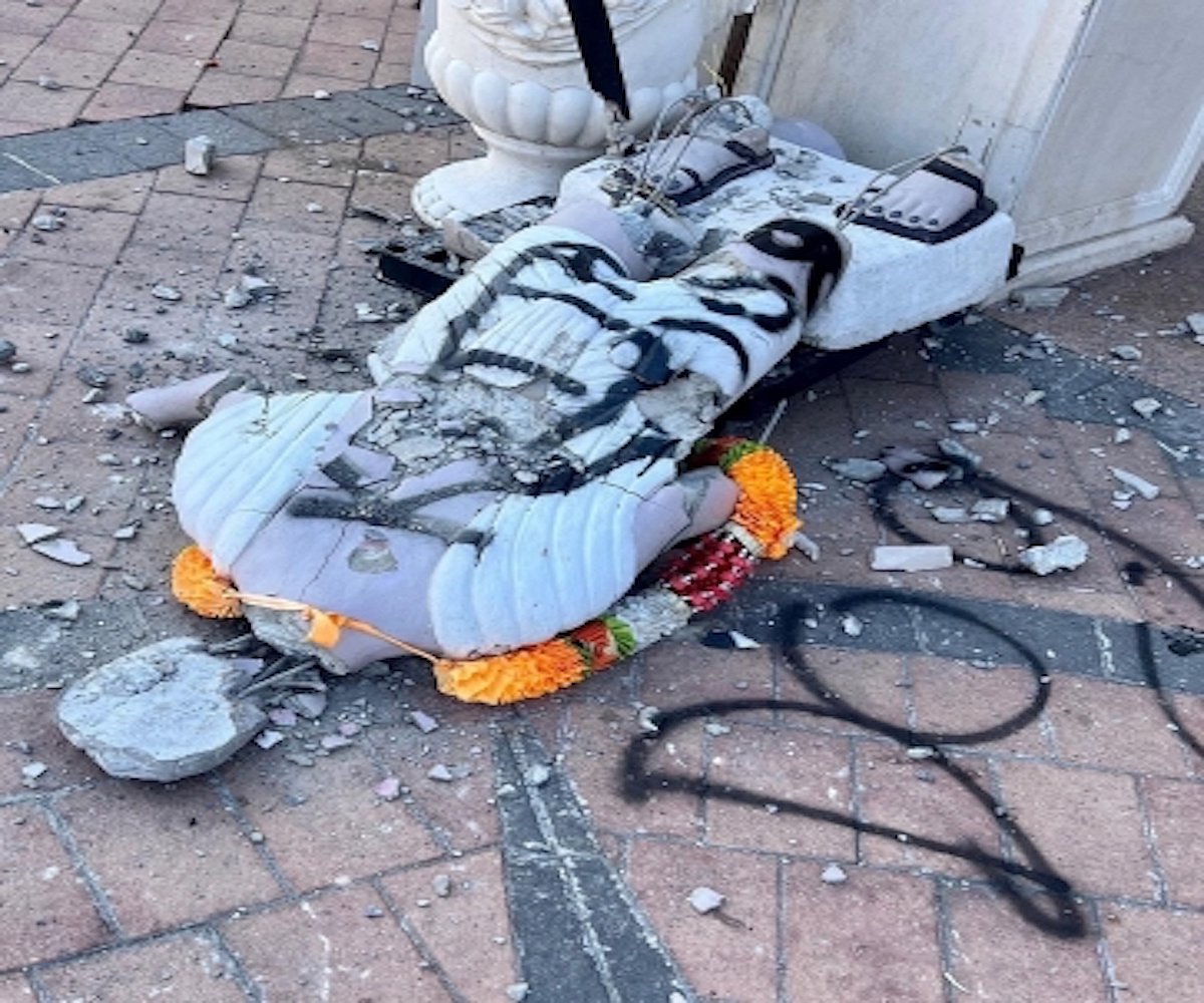 Gandhi statue in New York smashed amid wave of continued attacks