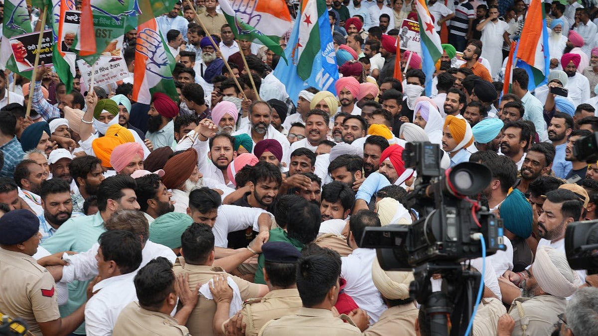Punjab, Haryana units of Congress join nationwide stir against price rise, unemployment