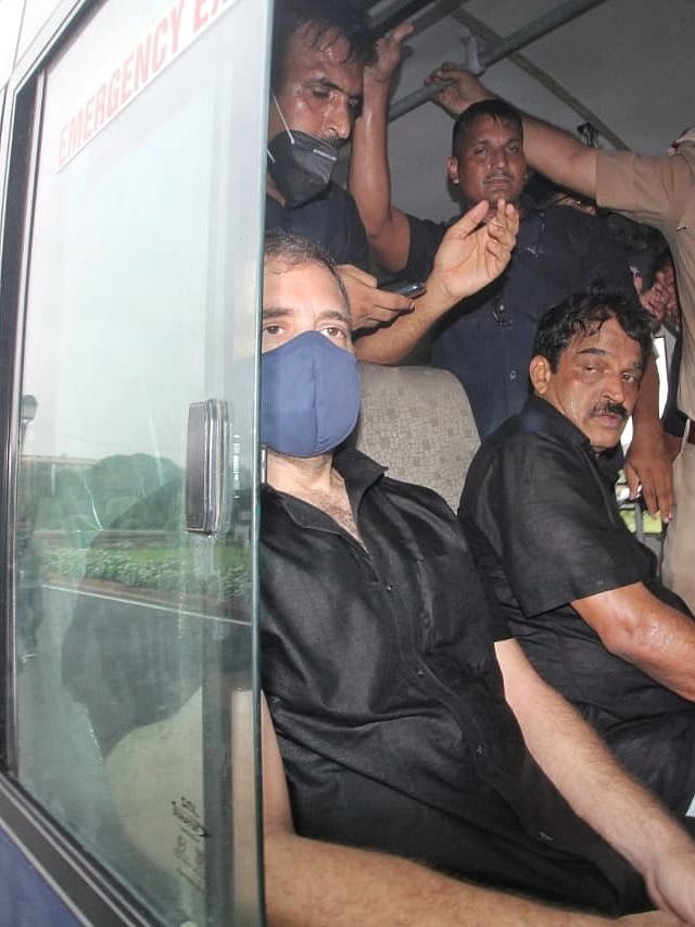 Halla Bol: Rahul Gandhi, several Congress leaders protesting against price rise detained by Delhi Police