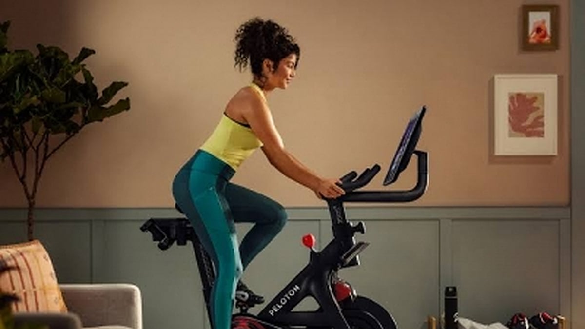Fitness company Peloton lays off 780 employees, shuts stores