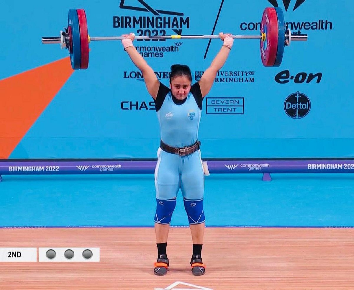 Commonwealth Games: Harjinder wins bronze in women's 71kg weightlifting