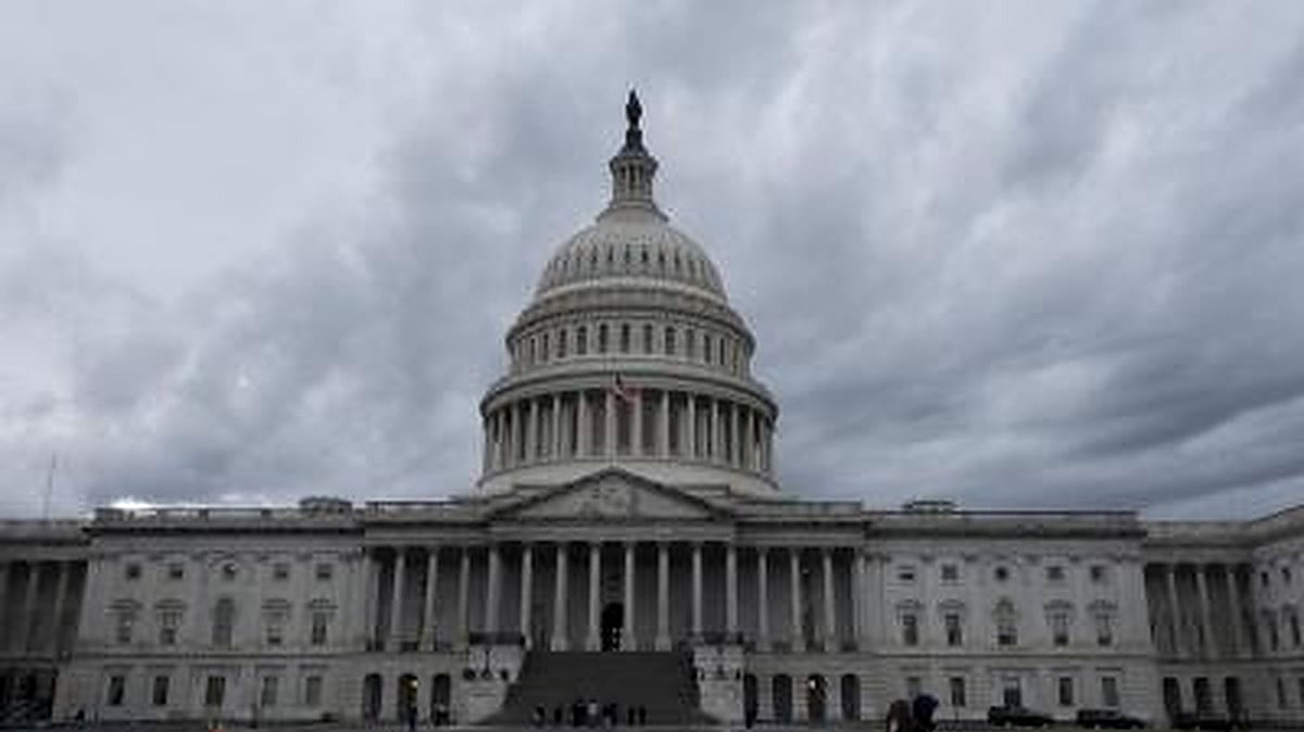 US House Democrats pass sweeping healthcare, tax & climate bill