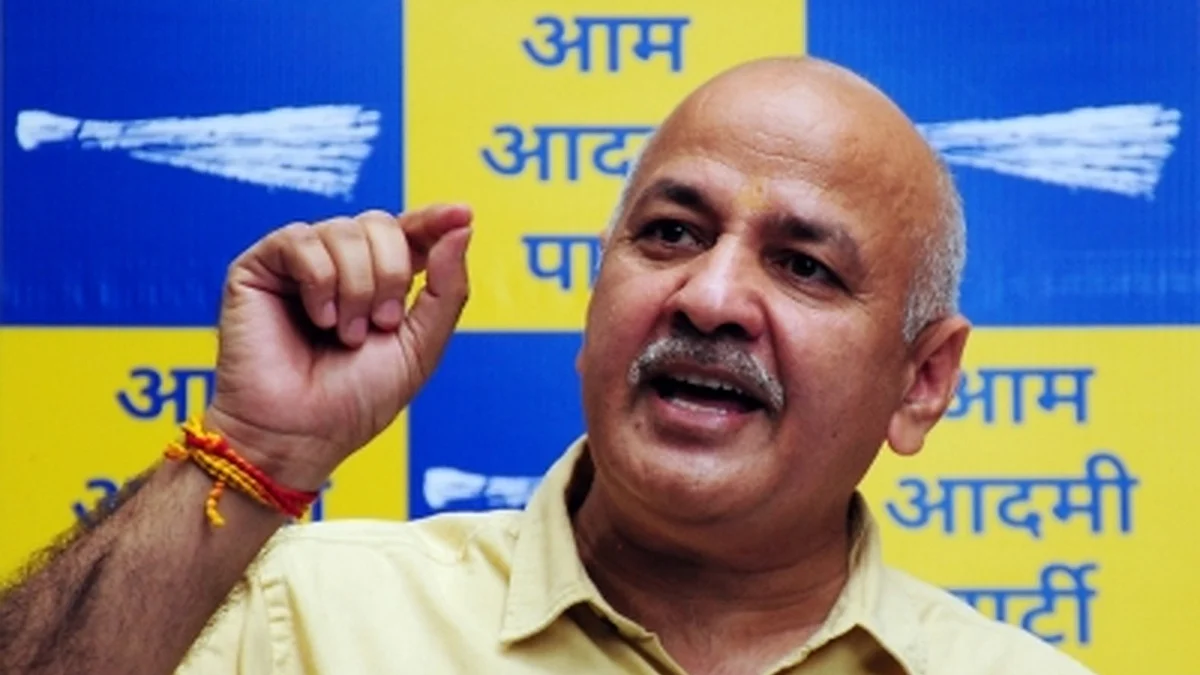 Excise liquor scam: CBI issues Look Out Circular against Sisodia, 13 others