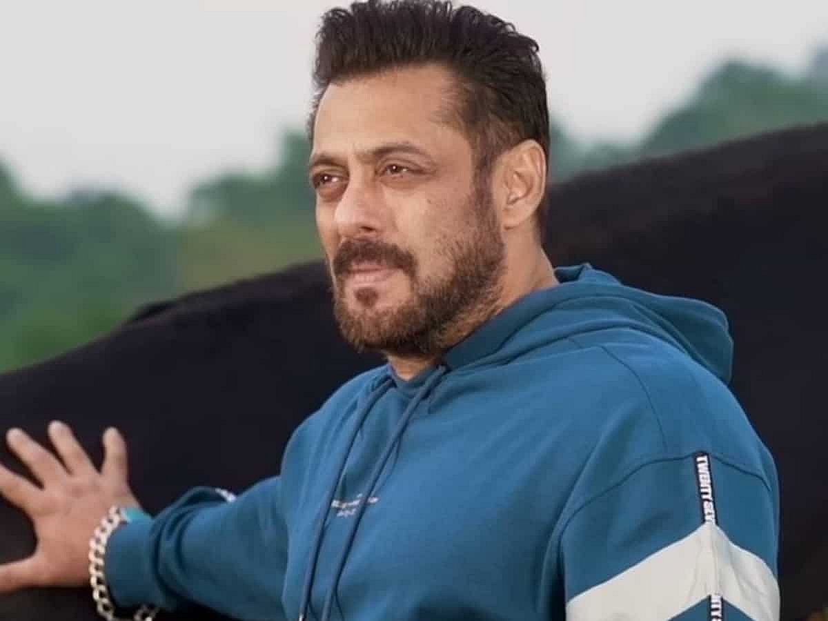 Salman Khan down with Dengue, Karan Johar takes over 'Bigg Boss'