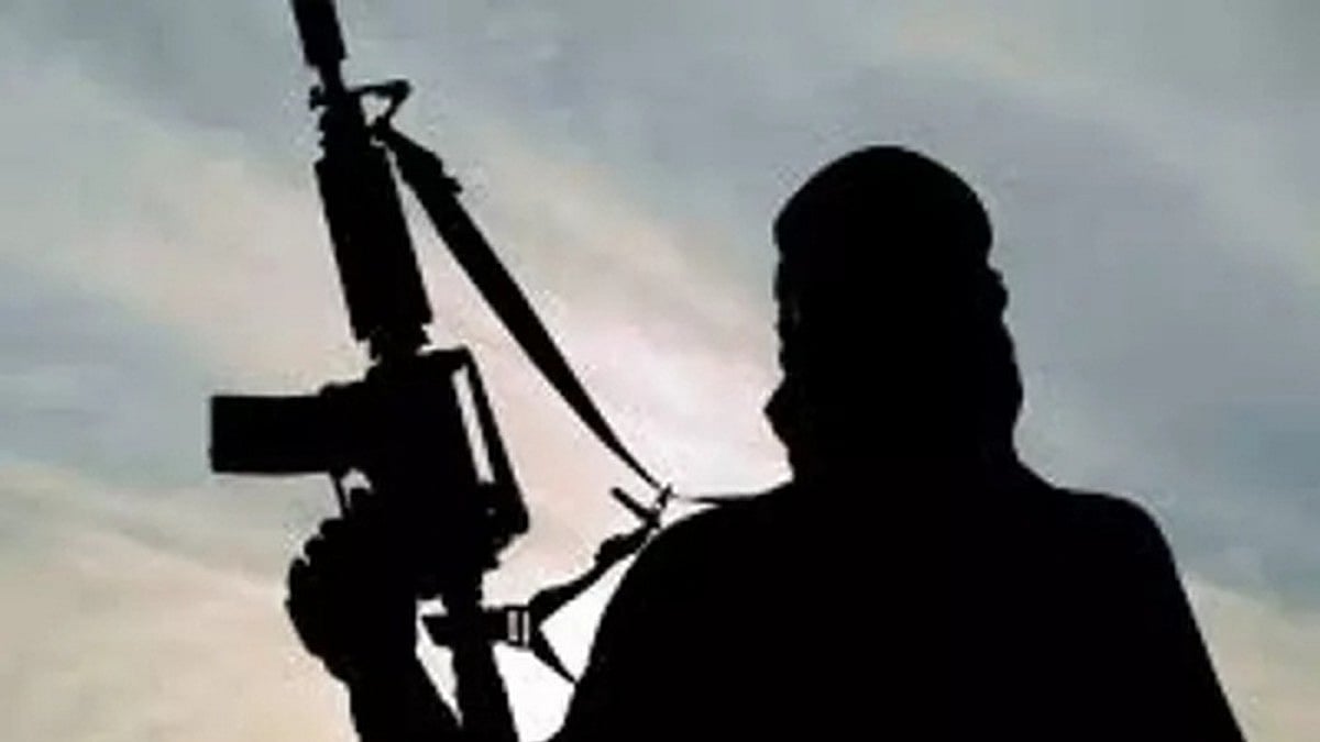 Militants open fire at non-local labourer in Jammu and Kashmir's Pulwama