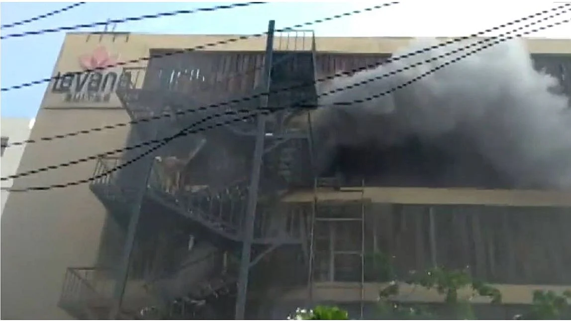 4 killed, 7 injured as fire breaks out in Lucknow hotel 