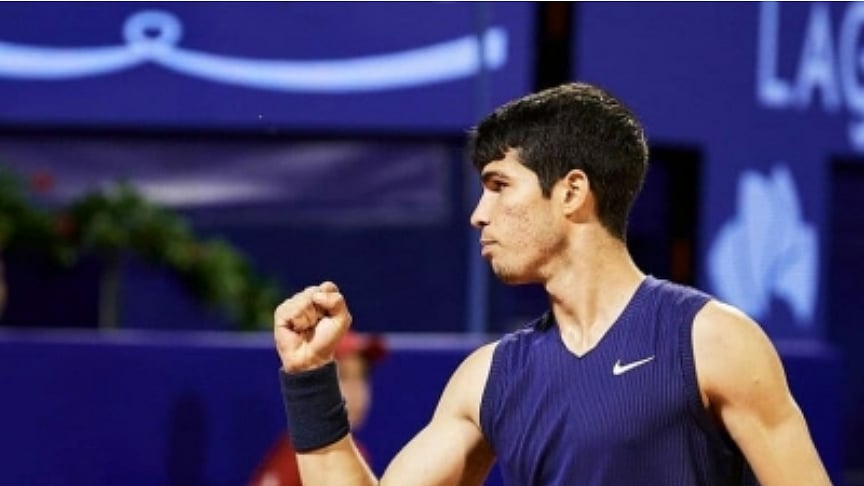 Carlos Alcaraz clinches US Open title with four-set victory over Casper Ruud