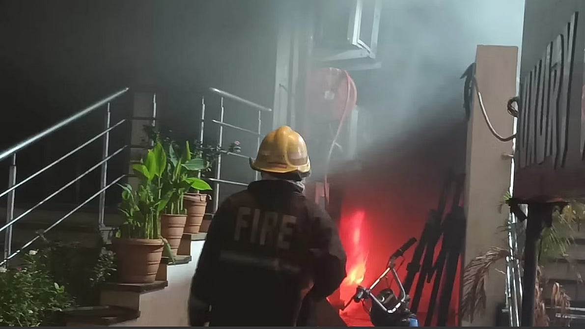 8 killed in Hyderabad as fire breaks out in electric scooter showroom