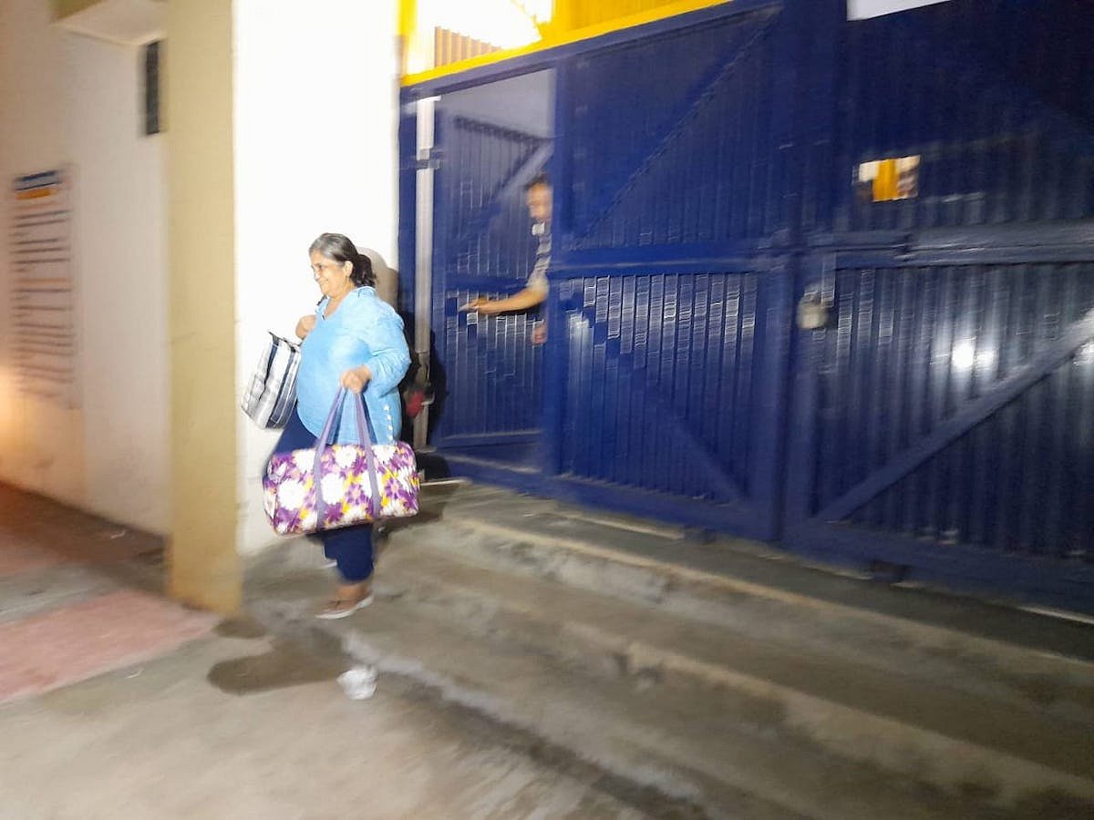 Activist Teesta Setalvad walks out of jail