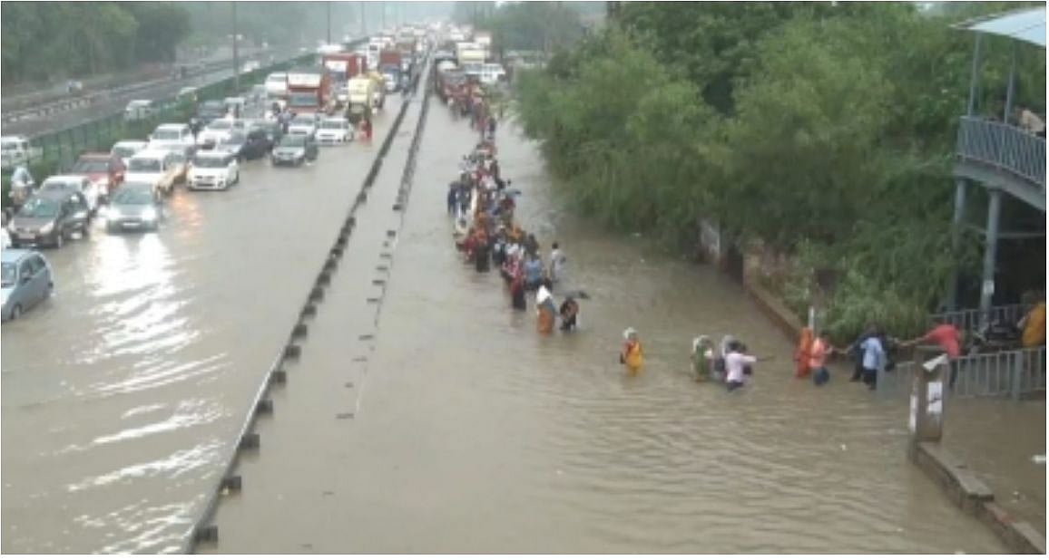 Rain batters Delhi-NCR, more showers predicted, Gurugram issues WFH advisory; schools shut on Friday