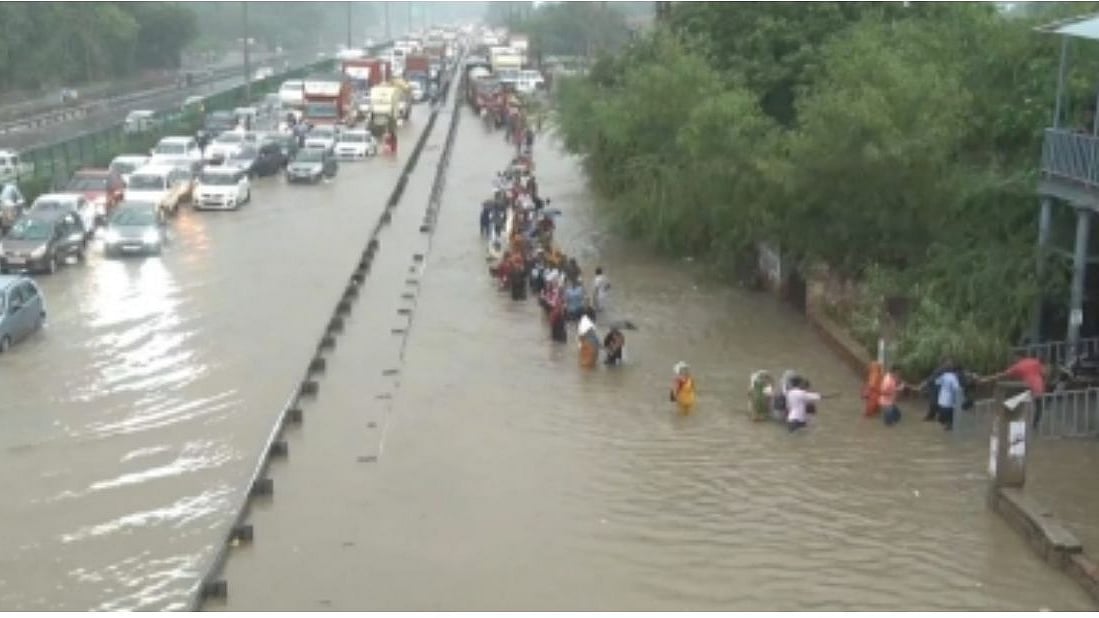 Rain batters Delhi-NCR, more showers predicted, Gurugram issues WFH advisory; schools shut on Friday