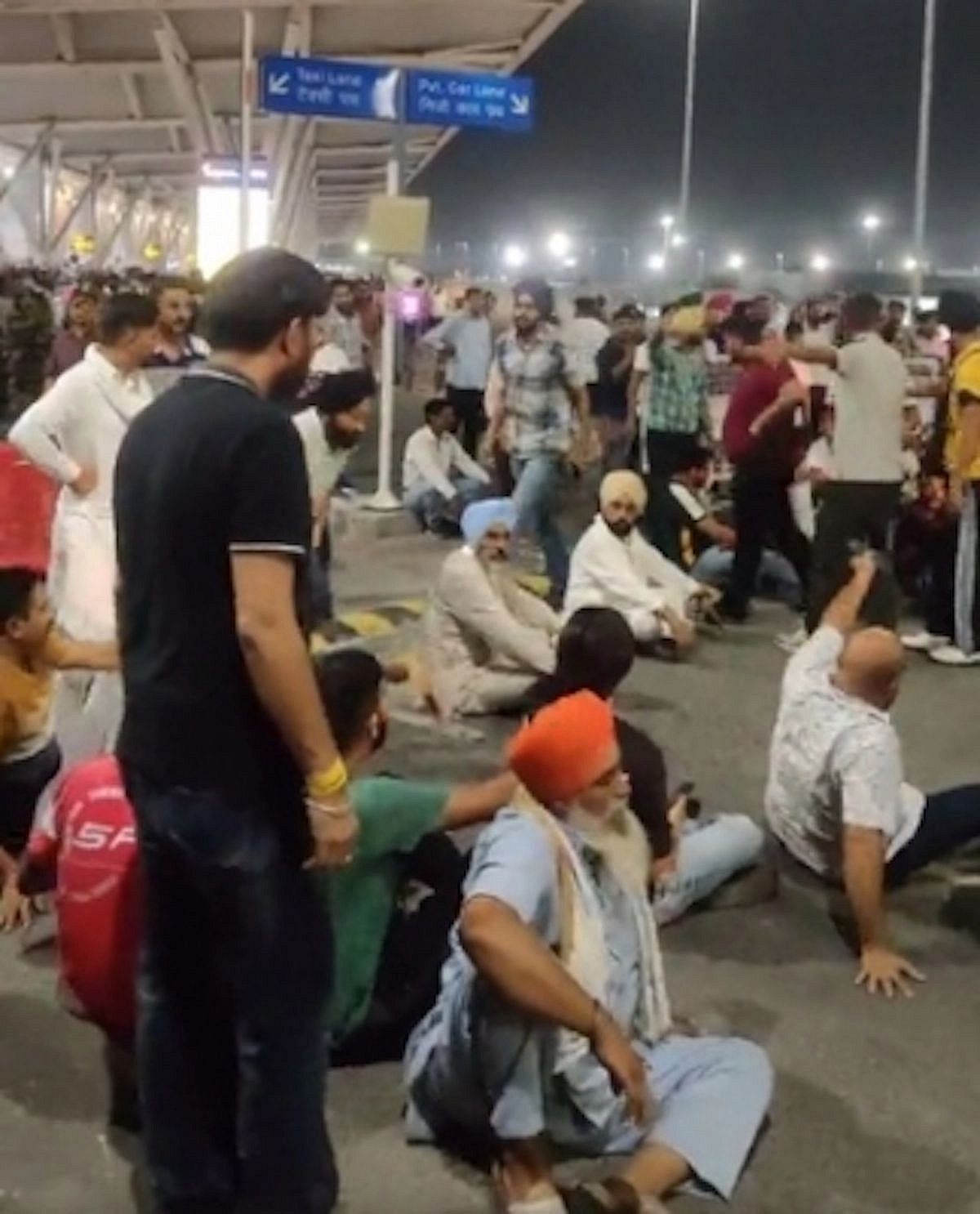Crowd at Delhi international airport as Lufthansa cancels flights