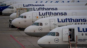 Europe’s airline industry emits more CO₂ than before COVID despite vow to decarbonise