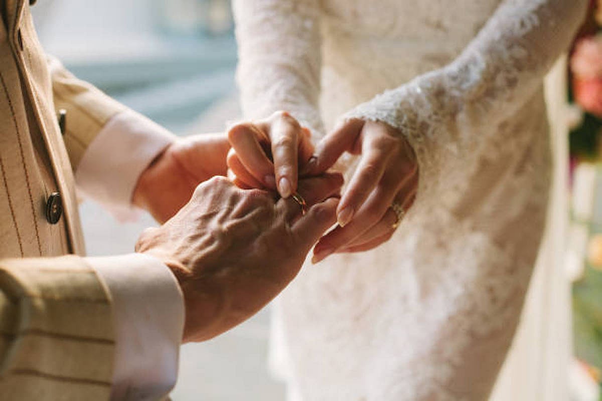 Marriages in China decline to lowest numbers since 1986
