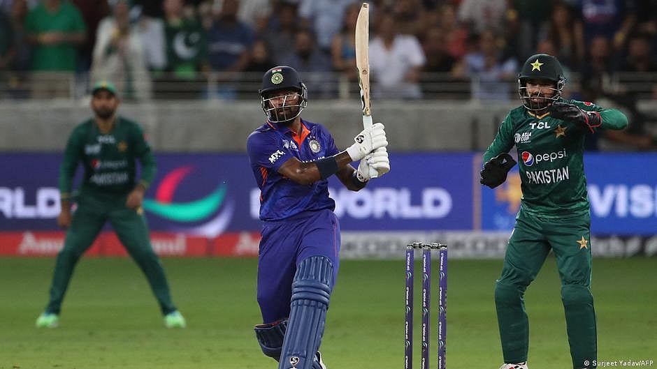 What does BCCI achieve by keeping Pakistani fans, cricket writers away?